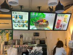 -津椰本·海南正宗椰奶清补凉(店一店)