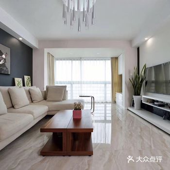 户型：二居室 造价：23万