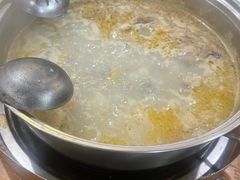 -15年老字号鑫鑫猪肚鸡·椰子鸡海南火锅(兴隆华侨农场店)