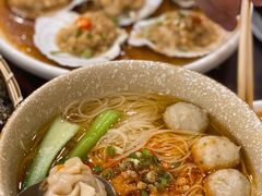 馄饨竹升面-全渔村小海鲜