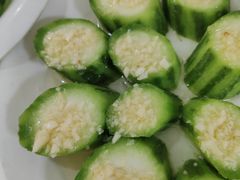 -辉记虾塘海鲜农庄
