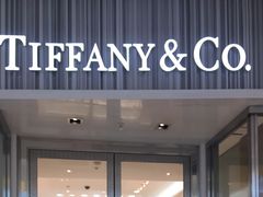 -Tiffany & Co.蒂芙尼
(广州太古汇店)