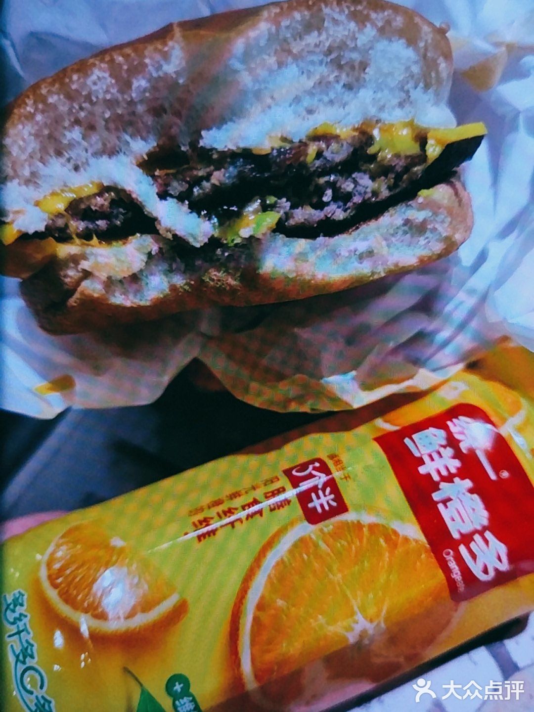 统一鲜橙多多喝多漂亮。新年更要多漂亮