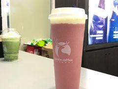 芭乐芝士红宝石茶-瑞幸咖啡(太阳百货店)