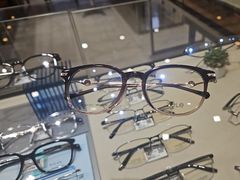 -博士眼镜(东莞东湖花园店)