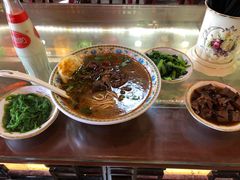 -金杨拉面王小吃面馆·牛三宝面·红烧牛肉粉