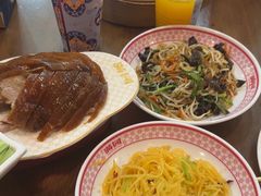 -满园烤鸭·春饼(太原街万达店)