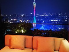 -广州柏悦酒店·悦吧·顶楼露天酒吧