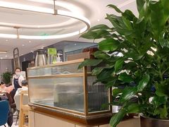 -港丽餐厅(杭大店)