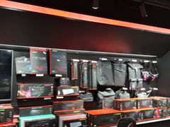 -ROG玩家国度(美罗城店)
