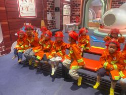 -奈尔宝家庭中心·亲子餐厅(华采天地店)