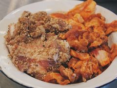 五花肉-马路牙子烧烤音乐酒馆(望京店)