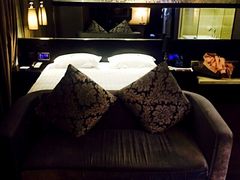 -南京新街口桔子水晶酒店