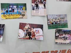 -健龙森俱乐部·游泳·健身·羽毛球综合体育馆