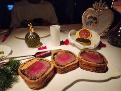 -弦月窗LUNETTE BY AMANDA(复兴路店)