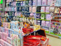 -西北轻工批发市场