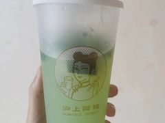 手打青提柠檬-沪上阿姨·精选茶饮(霸州大华商厦店)