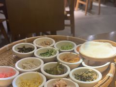 -包整·丝娃娃(一览甲秀楼风景店)