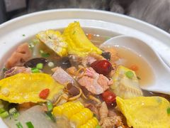 -江城小馆陕南妈妈菜·全球旅行餐厅(钟楼店)