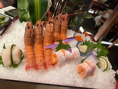 -万岛日本料理铁板烧(万泰国际店)