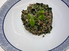 -梅花香里大酒店(郁金香路店)