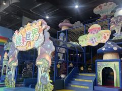 -蓝精灵乐园·世茂精灵之城主题乐园