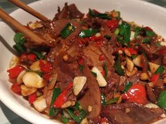 -彭耕记猪油炒小菜(吉联mall店)