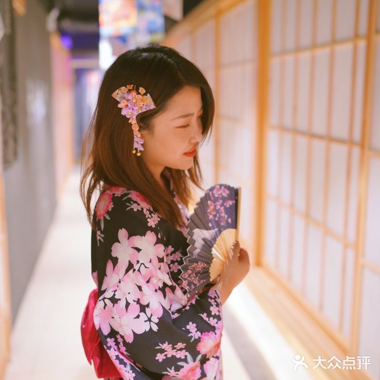 炉熹浪烧，享受日本文化和美食的一站式体验