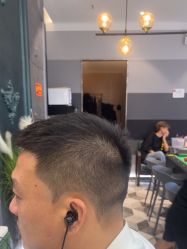 -可大男士理发馆