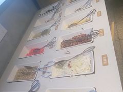 -怪噜范·老贵阳街头名小吃(汇金星力城店)