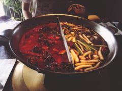 -湊湊火锅·茶憩(新中关购物中心店)