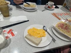 -香港新发烧腊茶餐厅(书城店)