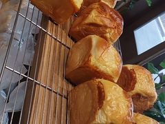 -沁屋面包店(人民东路店)