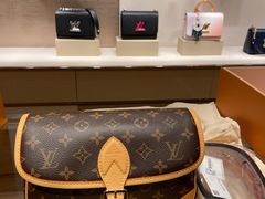 -LV路易威登(德基广场店)