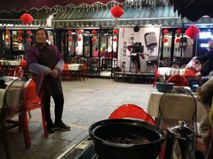 -刘姐啤酒鱼民族演艺餐厅(西街总店)