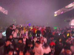 -SPACE(欢乐颂购物中心店)