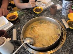 -一席地·本地鸡窝·杭帮鸡火锅(萧山银隆百货店)