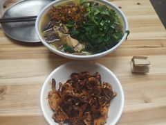 -文山荷鲜居(翠湖店)