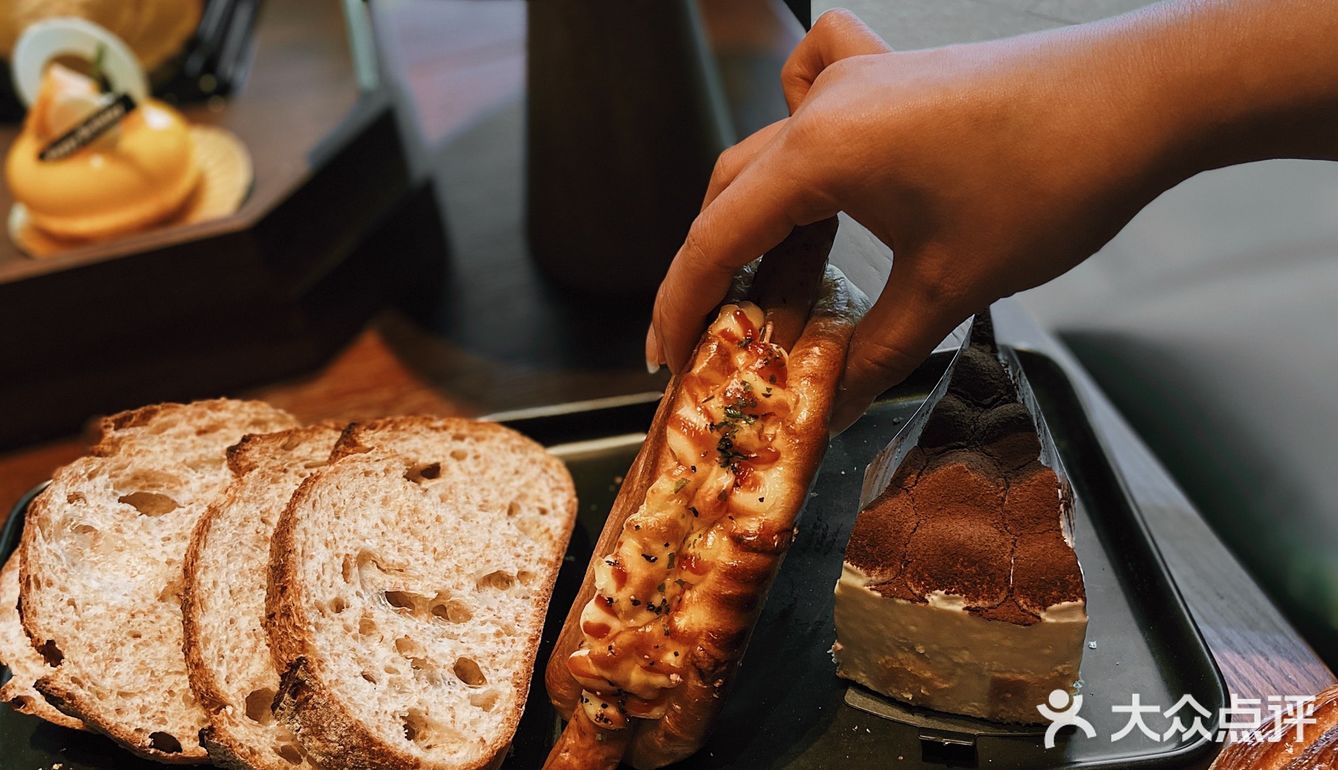 南京本土老牌面包房，碳水精的天堂/欧包无限回购