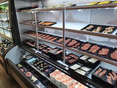 面包甜点陈列柜-蛙太牛牛肉海鲜自助火锅(台江万达店)