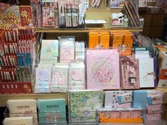 -九木杂物社(江宁金鹰广场店)