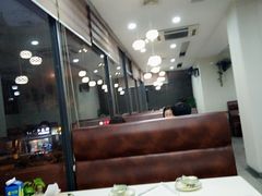 -鑫悦楼煎蟹·16年海鲜大排档