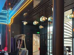 -屋有岛沉浸游戏旗舰店(中山公园店)