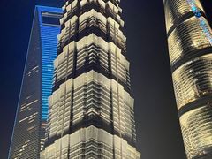 -陆家嘴空中步行连廊