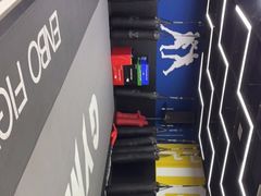-成杰格斗·拳击·柔术·防身术(建设路店)