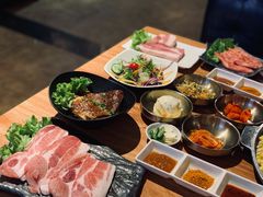 -弘益铭家九炙社韩国烤肉料理(尚美店)