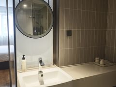 -锦江之星(广州海珠江泰路地铁站店)