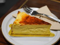 巴斯克芝士蛋糕-Au Cafe&Roastery(华侨城店)