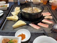 -有一锅·野生菌黑山羊腊排骨火锅(古城北门店)