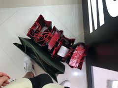 -DFS迪斐世(香港广东道店)